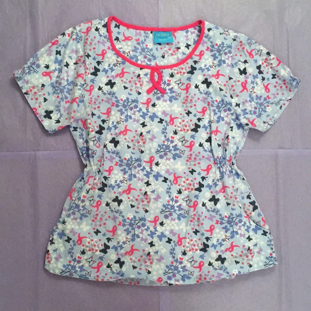 The Scrub Co. Butterflies Ribbons Scrub Top Small